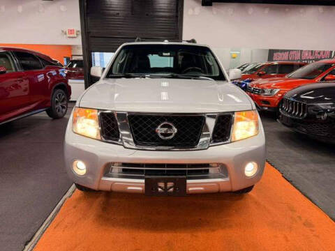 2011 Nissan Pathfinder Silver Edition