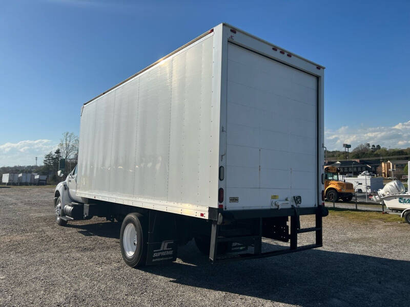 2007 Ford F-750 Super Duty