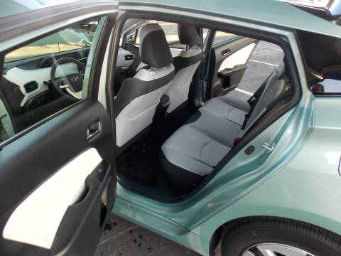 2017 Toyota Prius Three