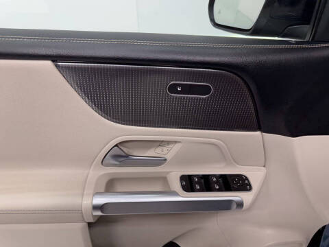 2022 Mercedes-Benz GLB GLB 250