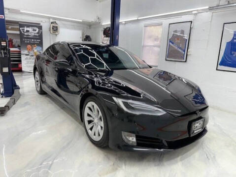 2017 Tesla Model S 75D