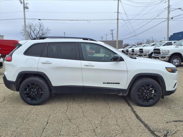 2023 Jeep Cherokee Altitude Lux