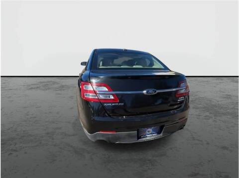 2014 Ford Taurus SEL