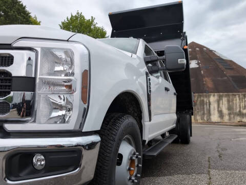 2025 Ford F-350 Super Duty XL