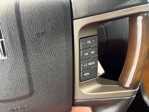 2014 Lincoln Navigator L