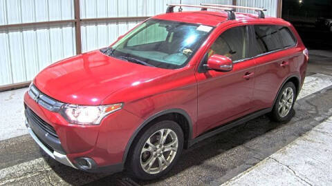 2015 Mitsubishi Outlander for sale at AUTOLIMITS in Irving TX