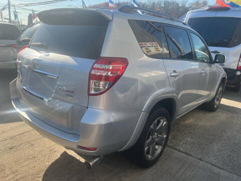 2010 Toyota RAV4 Sport