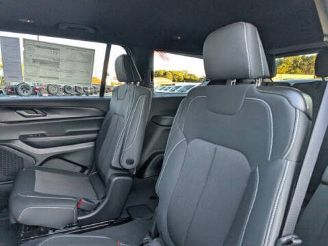 2025 Jeep Grand Cherokee L Laredo X