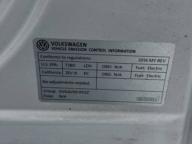 2016 Volkswagen e-Golf SE