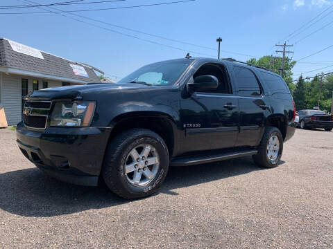 2009 Chevrolet Tahoe for sale at MEDINA WHOLESALE LLC in Wadsworth OH