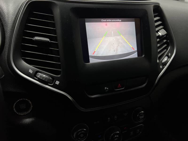 2019 Jeep Cherokee Altitude