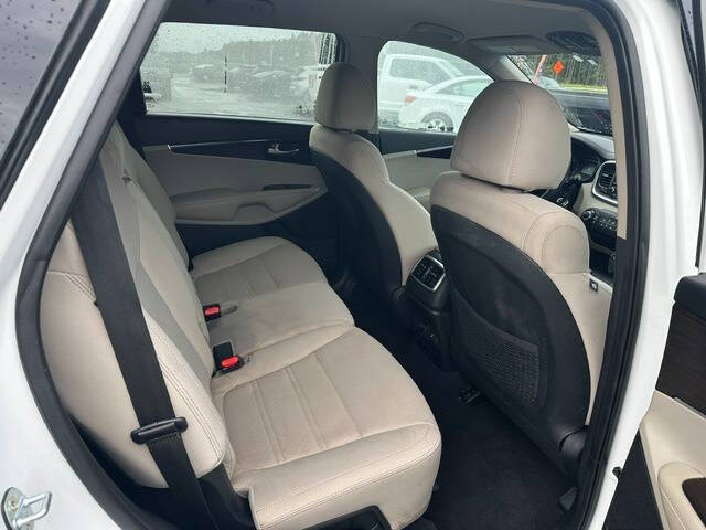 2019 Kia Sorento LX