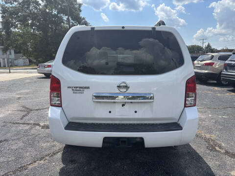 2011 Nissan Pathfinder S