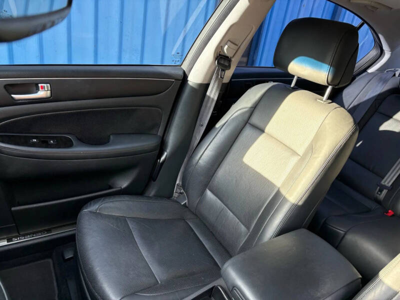 2012 Hyundai Genesis 3.8L V6