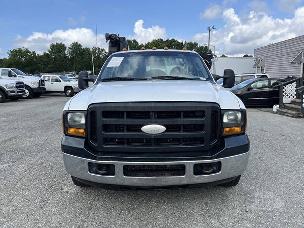 Used 2007 Ford F-350 Super Duty Chassis Cab XLT with VIN 1FDWF36567EB05390 for sale in Apex, NC