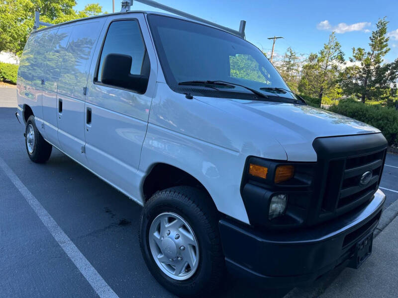 2011 Ford E-Series E-150