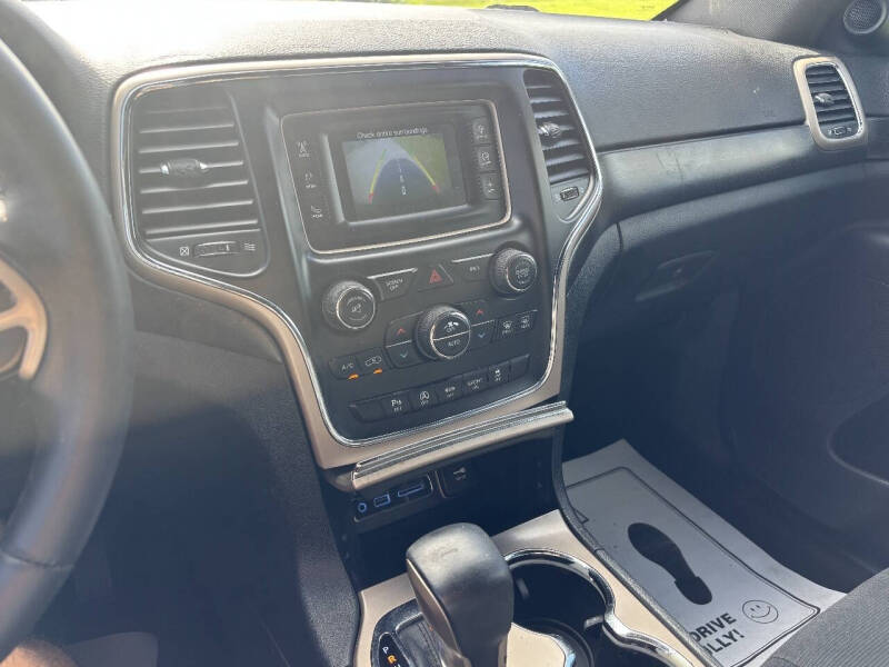 2017 Jeep Grand Cherokee Laredo