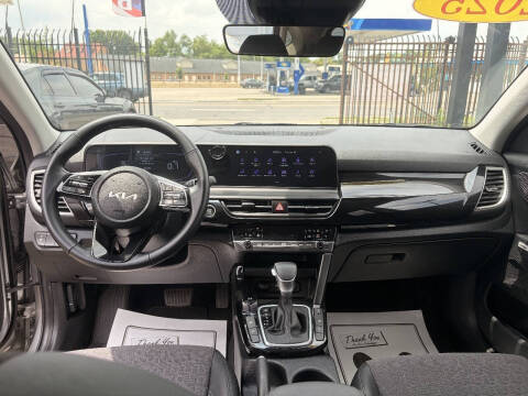 2025 Kia Seltos S