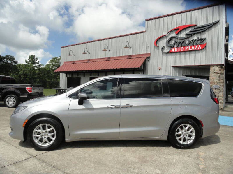 2017 Chrysler Pacifica LX