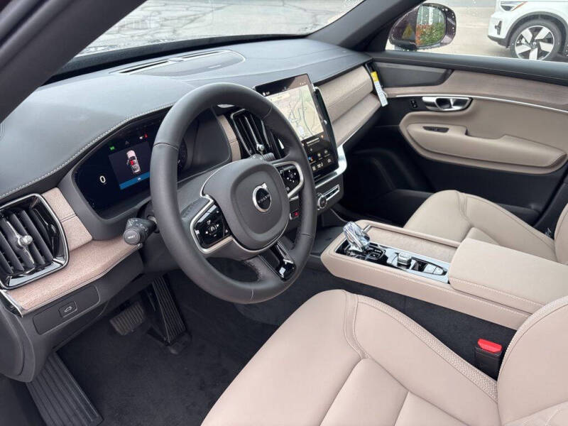 2026 Volvo XC90 B6 Plus 7P