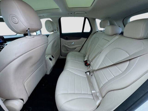 2022 Mercedes-Benz GLC GLC 300