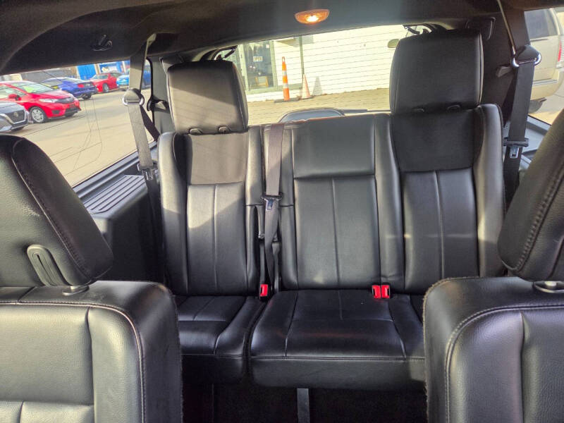 2016 Ford Expedition EL XLT