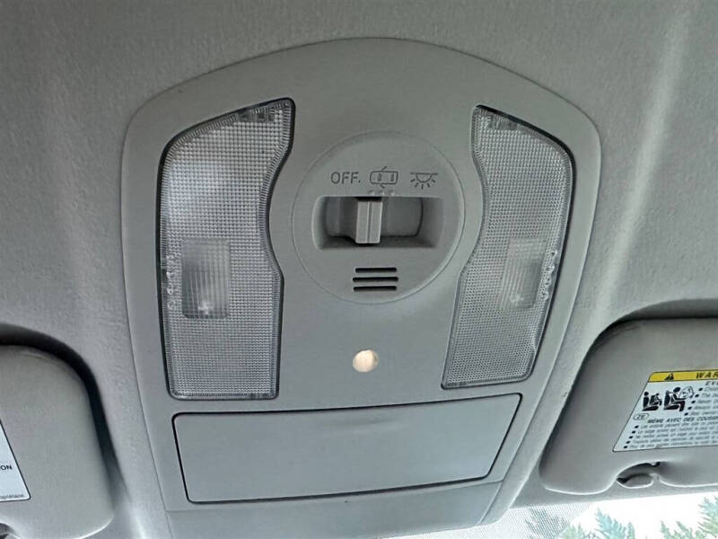 2015 Toyota Prius Four