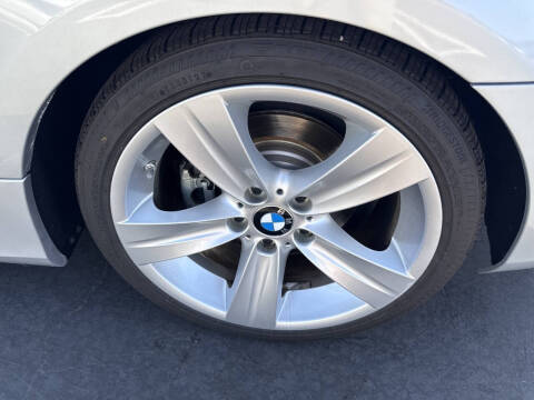 2011 BMW 3 Series 328i