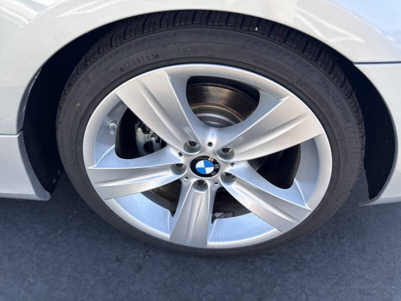 2011 BMW 3 Series 328i
