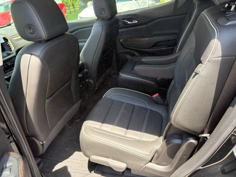 2021 GMC Acadia Denali