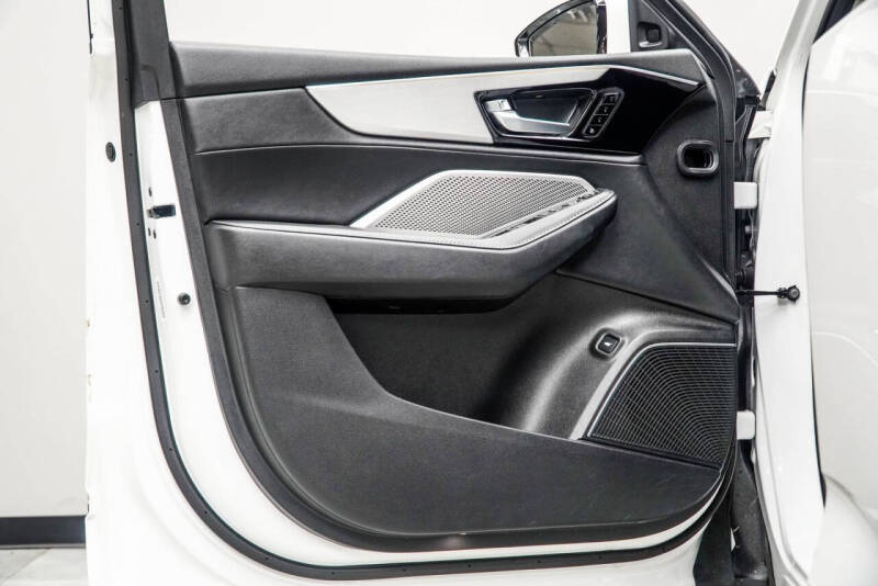 2024 Acura MDX w/Tech