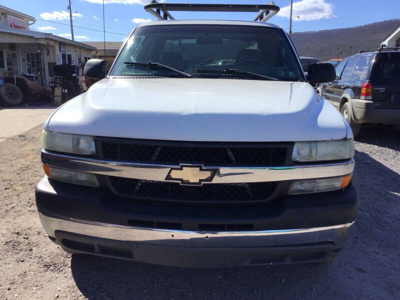 2002 Chevrolet Silverado 2500HD for sale at Troy's Auto Sales in Dornsife PA