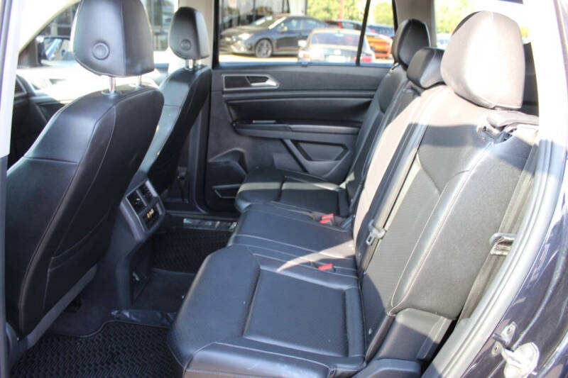 2018 Volkswagen Atlas V6 SE