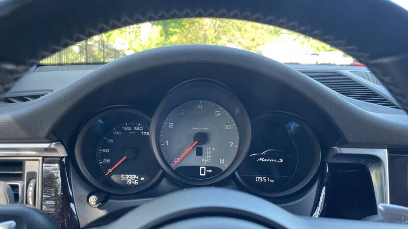 2019 Porsche Macan S