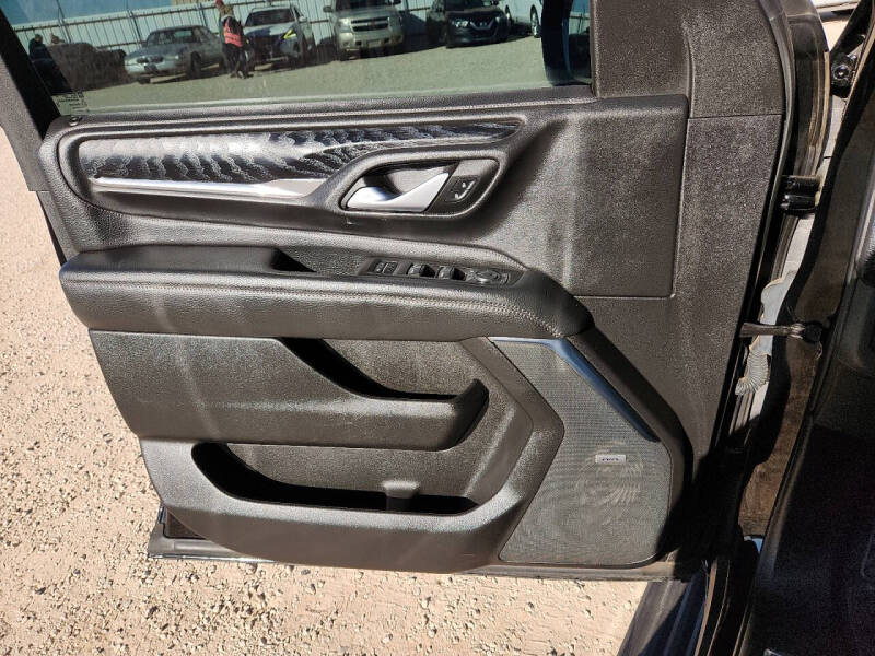 2022 GMC Yukon XL Denali