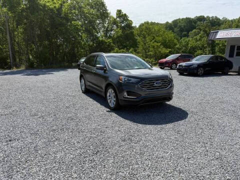 2020 Ford Edge Titanium