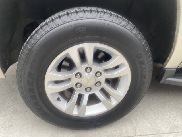 2015 Chevrolet Suburban LT