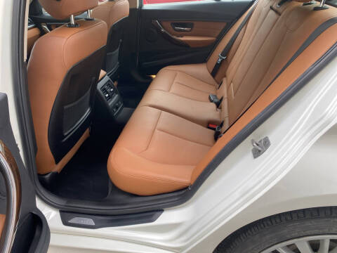 2015 BMW 3 Series 328i xDrive