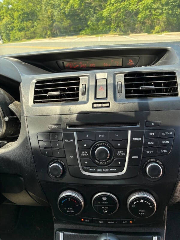 2012 Mazda MAZDA5 Touring