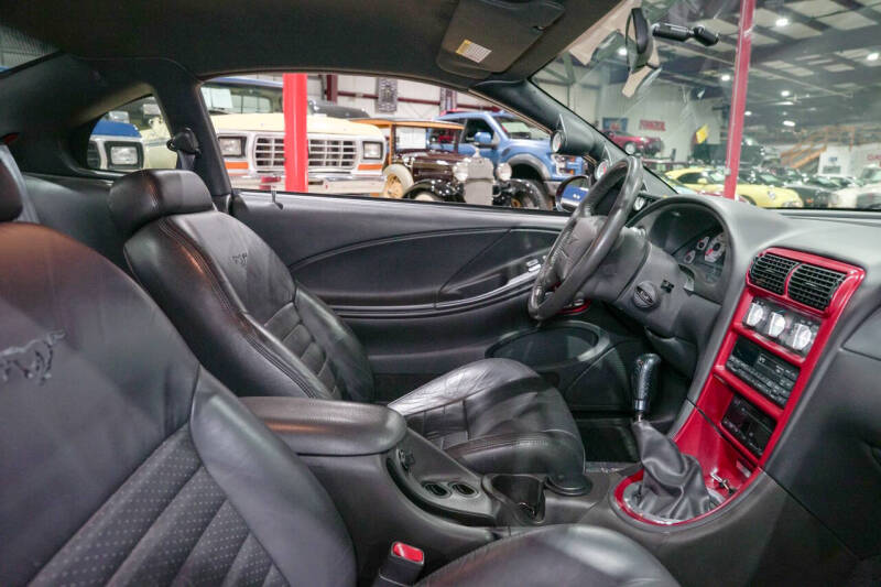 2000 Ford Mustang GT