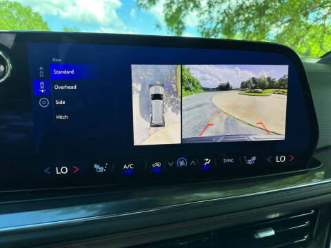 2025 Chevrolet Tahoe RST