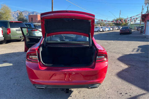 2016 Dodge Charger SXT