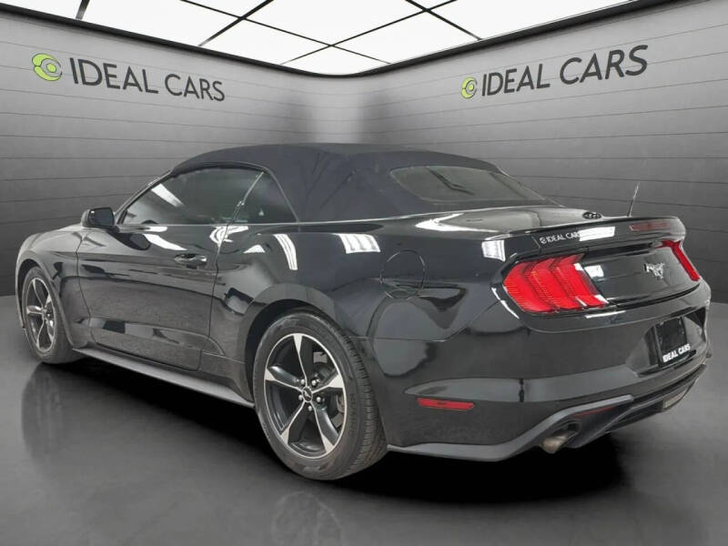 2019 Ford Mustang EcoBoost