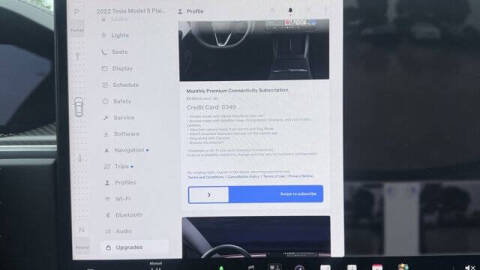 2022 Tesla Model S Plaid