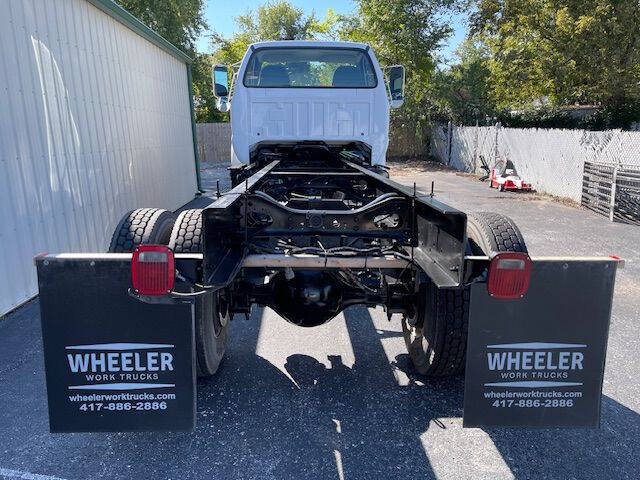 2005 Ford F-750 Super Duty