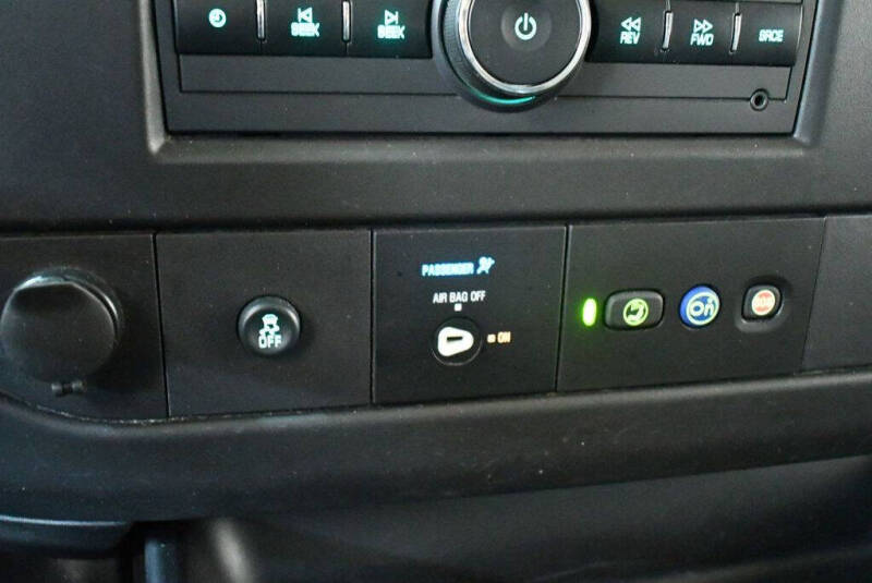 2021 Chevrolet Express 2500