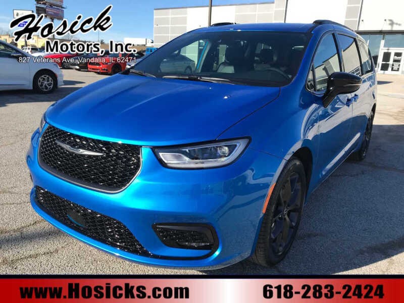 2026 Chrysler Pacifica Select