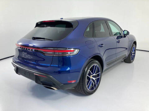2025 Porsche Macan