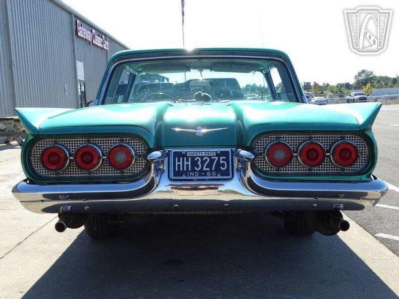 1960 Ford Thunderbird