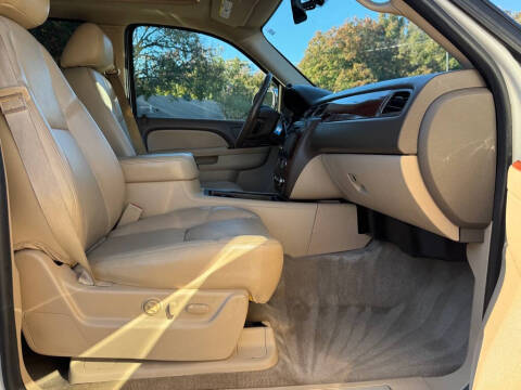 2014 Chevrolet Suburban LTZ